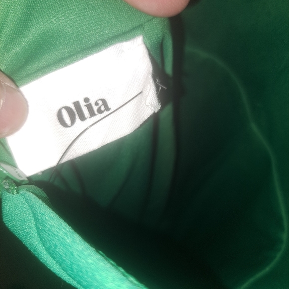 Size small beautiful green dress asymmetrical straps by OLIA lulu's - Picture 5 of 7